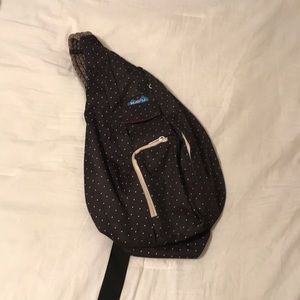 Black Kavu with white dots